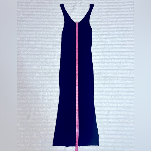 Elegant Black Maxi Dress - Picture 4 of 7